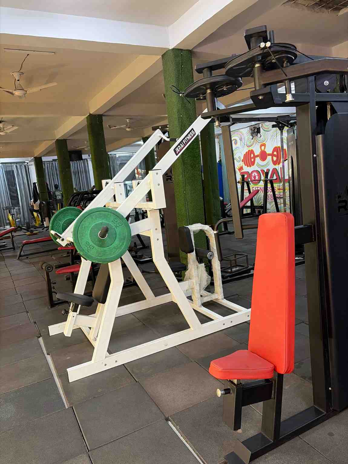 Royal fitness's — photo 8