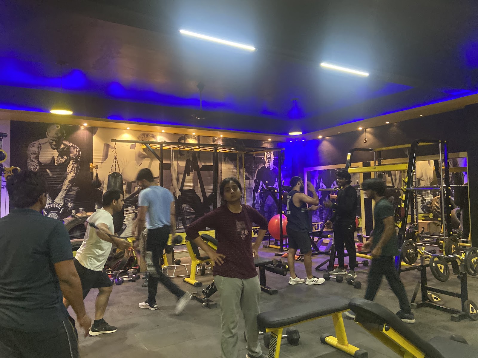 I Work Out Unisex Gym — photo 2