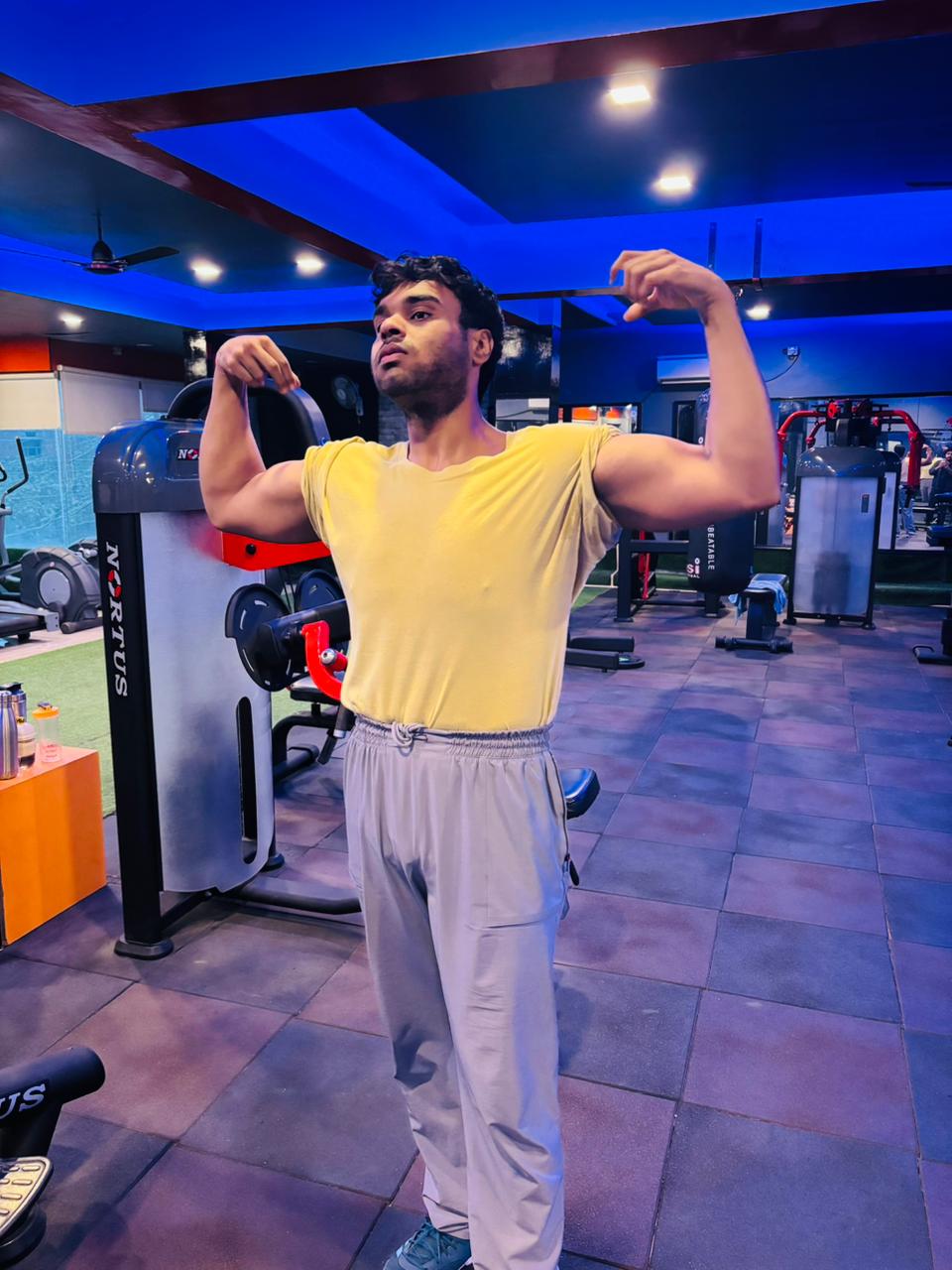 Fitness fever unisex gym — photo 10