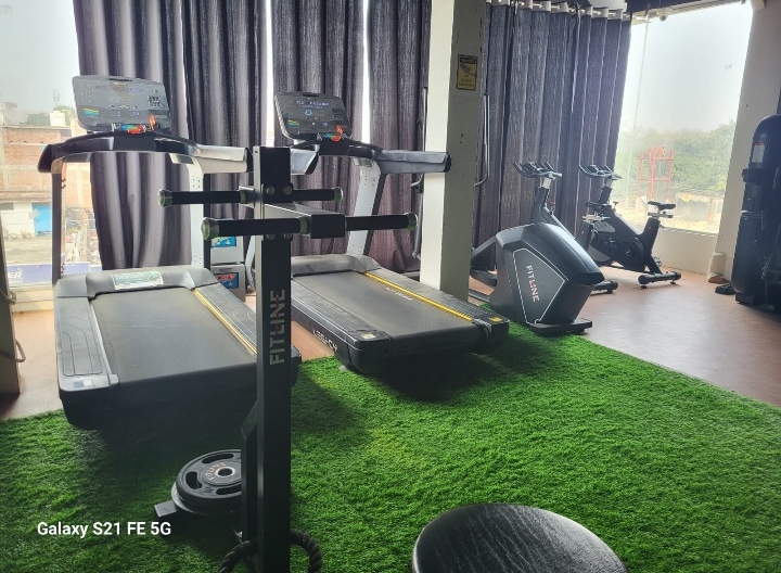 DLF GYM — photo 6