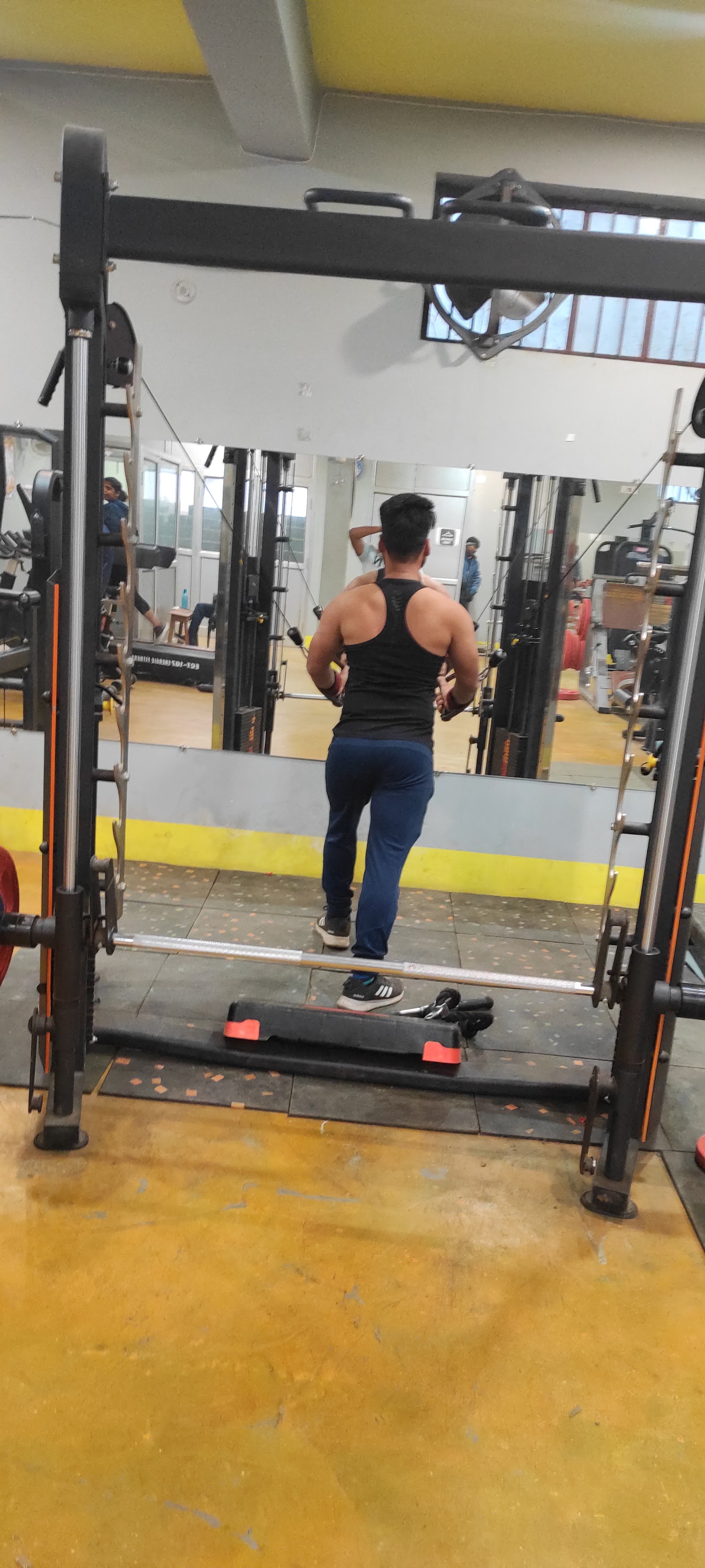 The workout zone unisex gym — photo 5