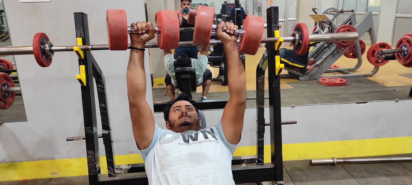 The workout zone unisex gym — photo 6