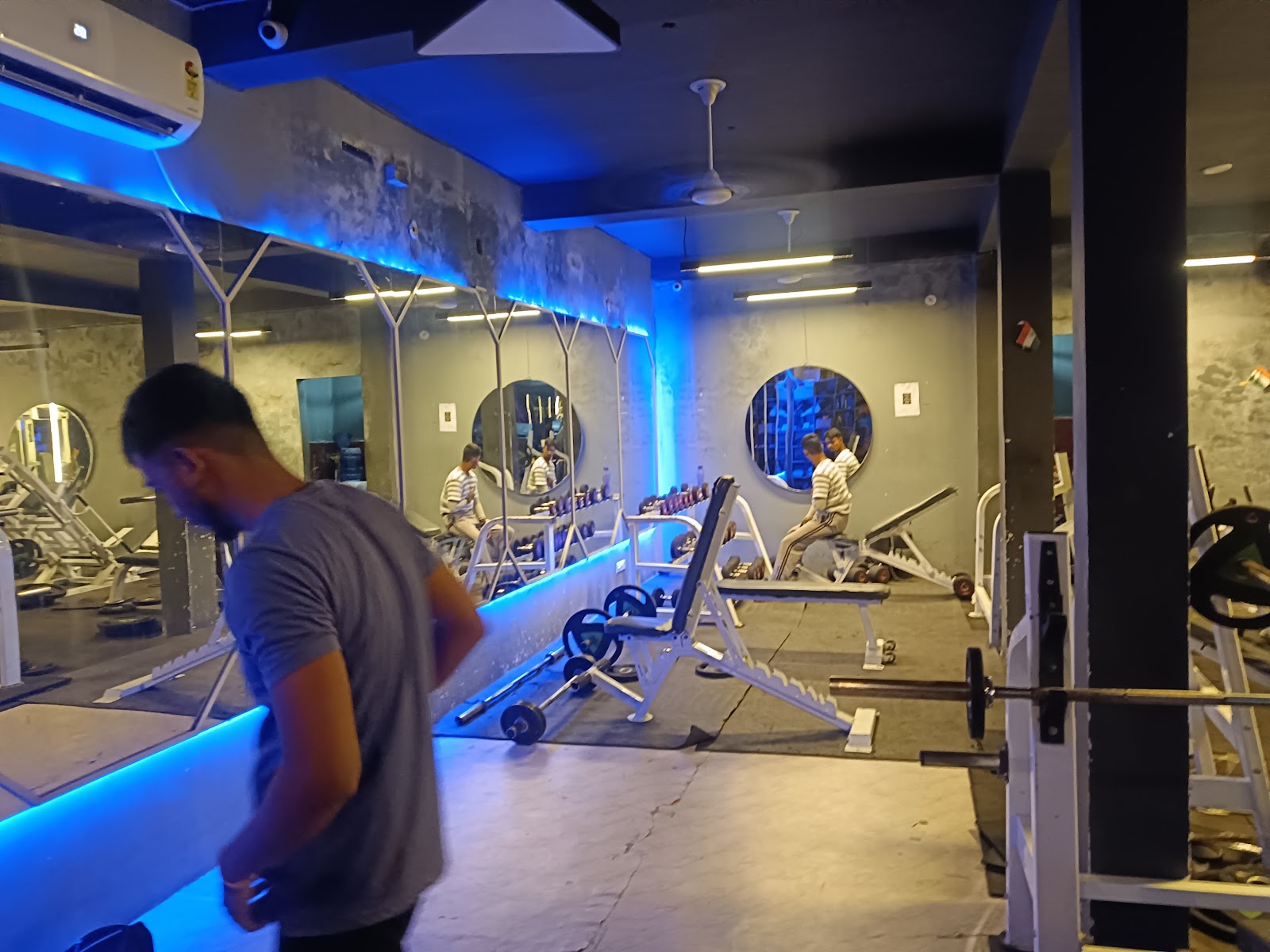 FITNESS CLUB — photo 1
