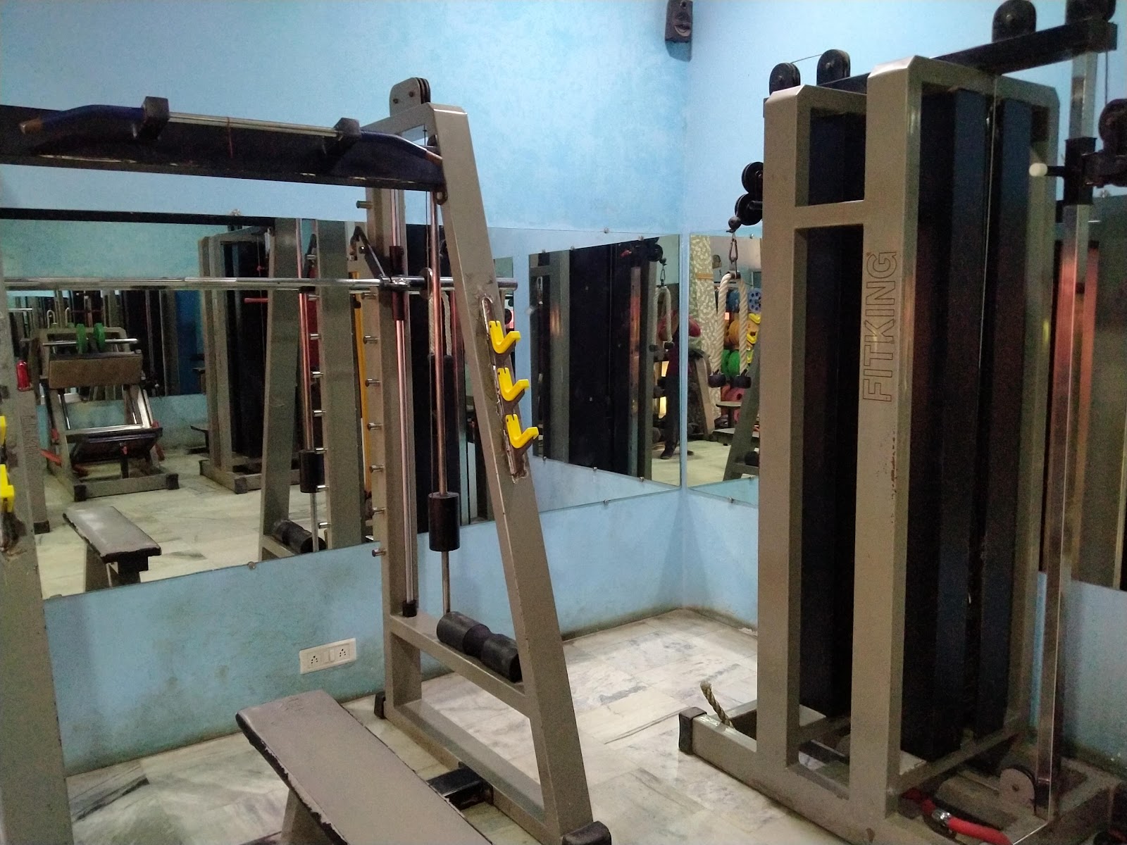 I WORK OUT GYM (GYM#FITNESS CENTER) — photo 4